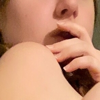 ella-inferno Desnuda