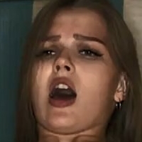 Ellie Moore Desnuda