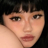 Elliemine Desnuda