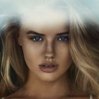 Elly Sharp Desnuda