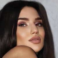 Elsakr_ Desnuda