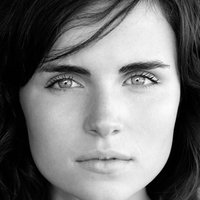 Emer Kenny Desnuda