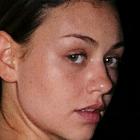 emilauri Desnuda