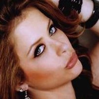 Emily Addison Desnuda