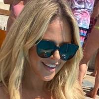 Emily Atack Desnuda