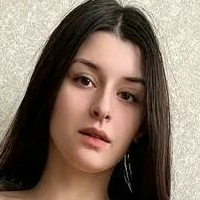Emily Petitegrl Desnuda