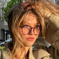 Emma Schönborn Desnuda