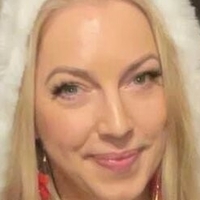 Emma Vardy Desnuda