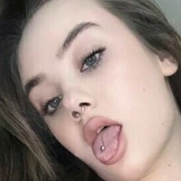 emmeline_sky Desnuda