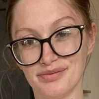 Emzvipxo Desnuda