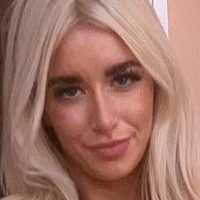 Erin Lally Desnuda