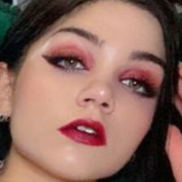 Esther Lynnrie Desnuda