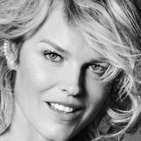 Eva Herzigova Desnuda