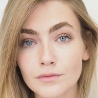 Eve Delf Desnuda