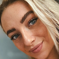 Gabi Cox Desnuda
