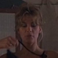 Gilla Novak Desnuda