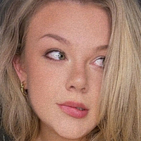 goldensins Desnuda