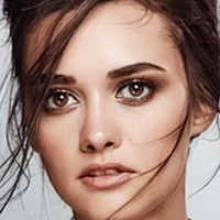 Hande Soral Desnuda