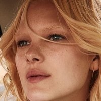 Hannah Holman Desnuda