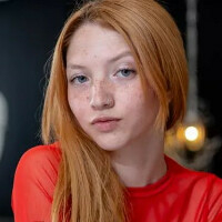 Hennesyh Desnuda