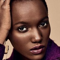 Herieth Paul Desnuda