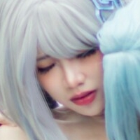 美月 HKxSYR Desnuda