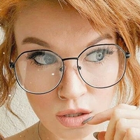 Hollie Bennett Desnuda