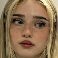 Honey Puu Desnuda