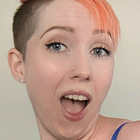 Ikuy Desnuda