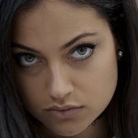 Inanna Sarkis Desnuda