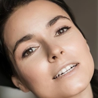Irena Ponaroshku Desnuda