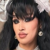 IskraElectrical Desnuda