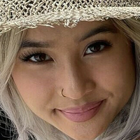 iveenguyen Desnuda