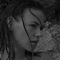 Ivi Alterego Desnuda