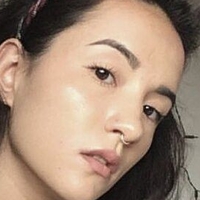 Jessie Mei Li Desnuda