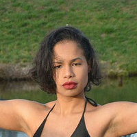 Joana Fatondji Desnuda