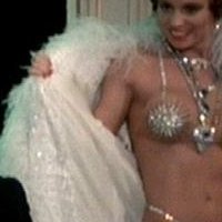 Joy Michael Desnuda