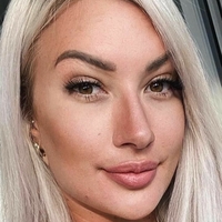 Julia Bottar Desnuda