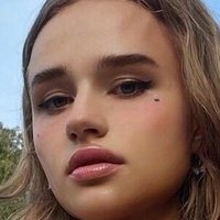 Julia Gisella Desnuda