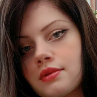 Julia Wilbert Desnuda