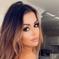 Julie Annee Desnuda