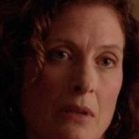 Julie Fain Lawrence Desnuda