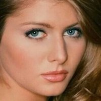 Kalin Olson Desnuda