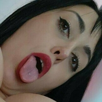KAREN CALAB Desnuda