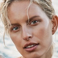 Karolina Kurkova Desnuda