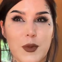Kat Von D Desnuda
