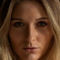 Kate Darling Desnuda