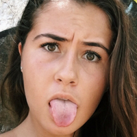 Katie A Desnuda
