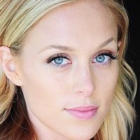 Katie Gunderson Desnuda