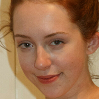 Kelsey Berneray Desnuda
